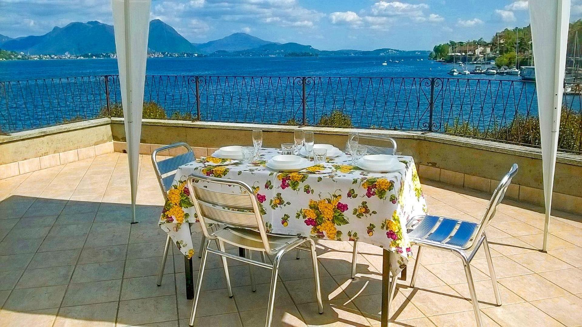 דירות באוונו Casa Domenica מראה חיצוני תמונה
